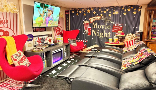 Fun Escape 1 - Starved Rock - Skydive- Game Room