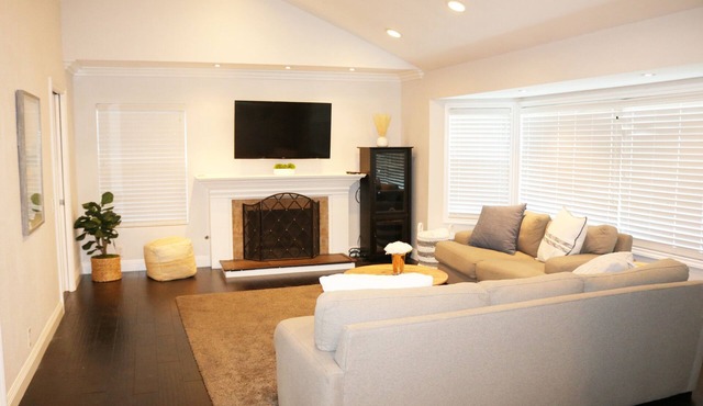 Fun Family Home 15 min. From Disneyland