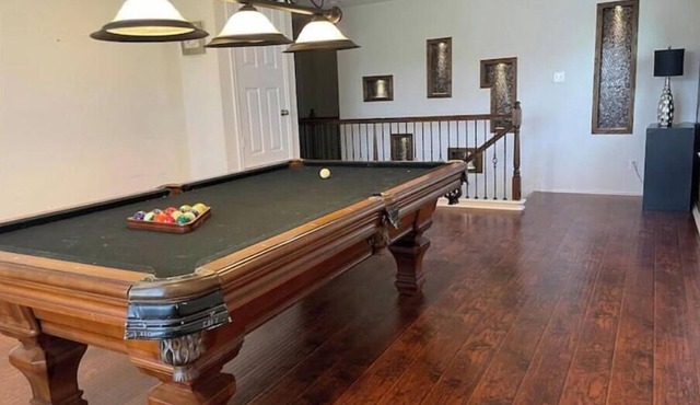 Fun-Filled 5BR Villa Madama with Pool Table and Gated Space