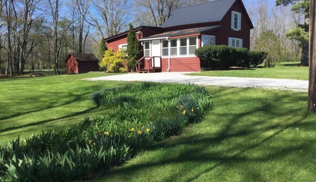 Fun House near Lake Champlain!