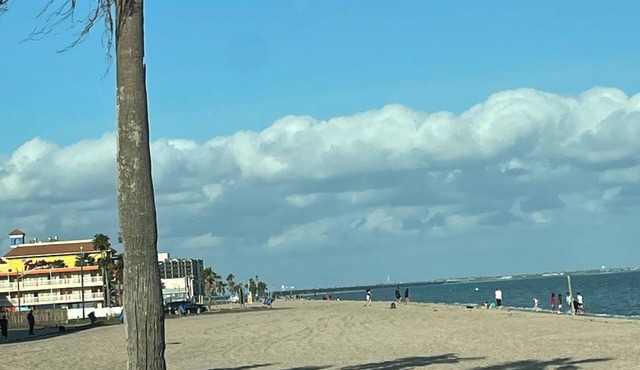 Fun In the Sun &Sandy Toes, VILLA DEL SOL CONDOMINIUMS 3938 Surfside blvd,CORPUS