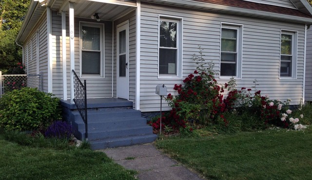 Fun inside or out with game room, fenced yard and 1/2 mile to beach or town.