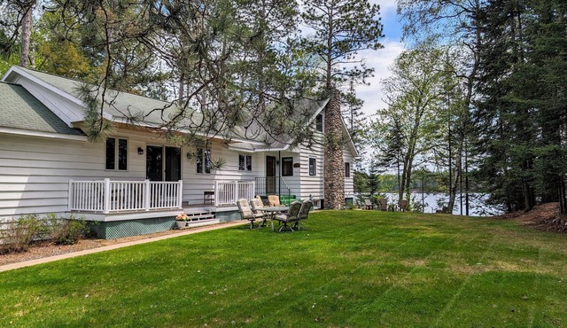 Fun Lake Home Near Trails, Ice Fishing, Private Setting, Dogs OK