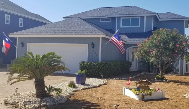 Fun N The Sun Beach House Walk to the Beach