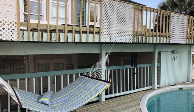 Fun Pool House - Upstairs