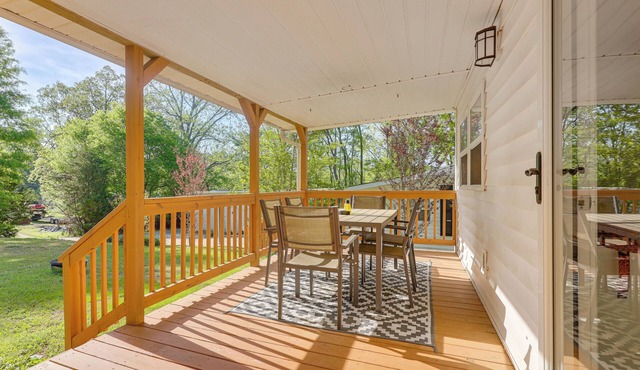 Fun w/Family! West Blocton Home w/Games & Grill