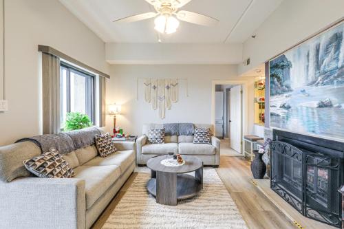 Fun with Family! Sugartop Gem with Pool and Mtn Views