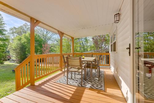 Fun with Family! West Blocton Home with Games and Grill
