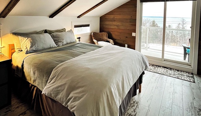 Fundy views from the Crow's Nest in Baxter's Harbour