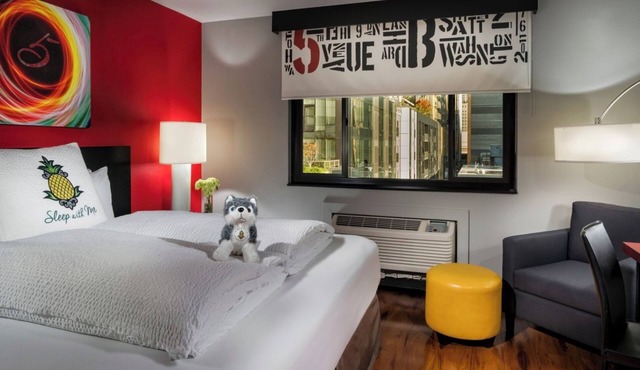 Funky Room in Downtown Seattle w/Colorful Decor & Designer Toiletries