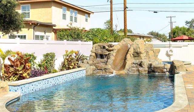 Funtierland + Walt's Place + Close to Disney + Shared Pool and Splash Pad