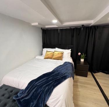 Furnished 1 Bd 15 Minutes From Center City Philly