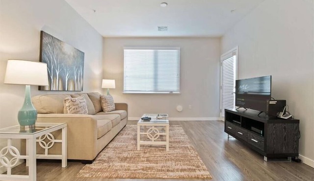 Furnished 1BR w/Shared Fire Pit, Heated pool & BBQ