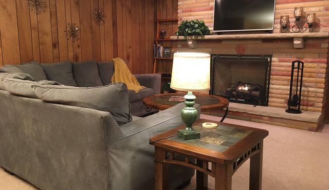 Furnished 2 bedroom 1 bath Apartment near Marietta, OH