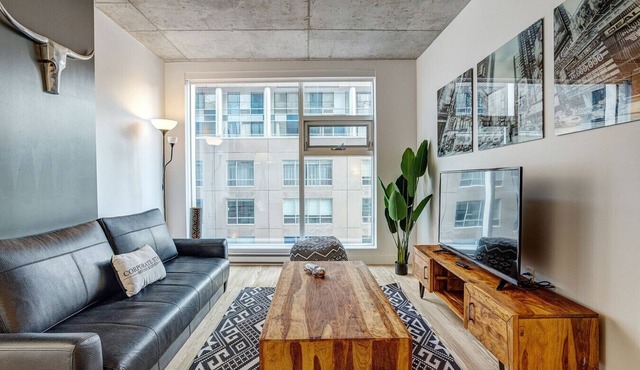 Furnished 2 Bedroom Apartment in Montreal | Humaniti Building
