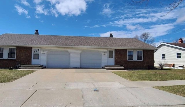 Furnished 2 bedroom with attached garage