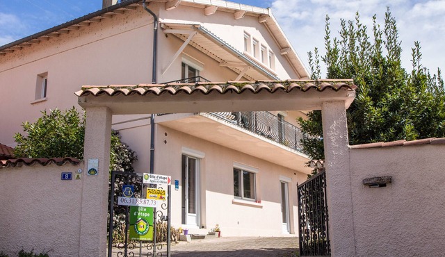 Furnished 3 * Tourism