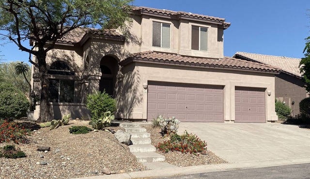 Furnished, 31 night min. short term. nLas Sendas amenities, 3 car garage/storage