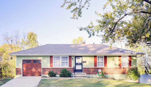 Furnished 3BR Home w/Office, Spacious Deck & Private Fenced Yard