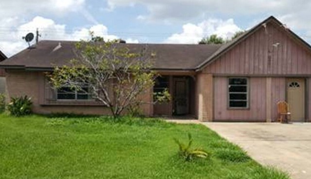 Furnished 4BR Home – Easy Houston Access