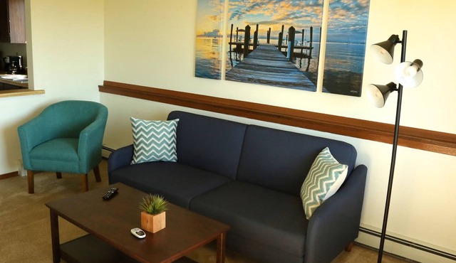 Furnished Apartment - Long & Short Stay in Lamberton MN