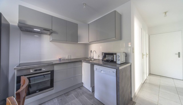 Furnished apartment T4, Near town center, 3 beds, Wifi