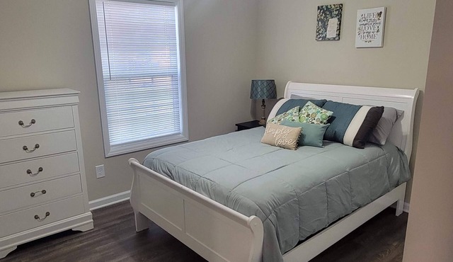 FURNISHED Corporate Rental - 5 minutes to I85 and Hwy 29 Salisbury