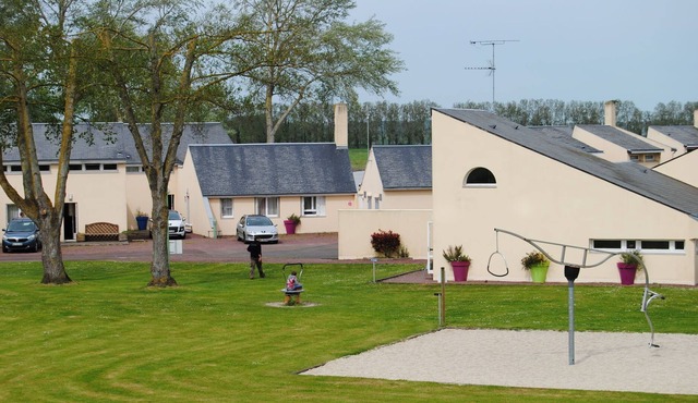 Furnished cottage 5 km from Mont Saint-Michel