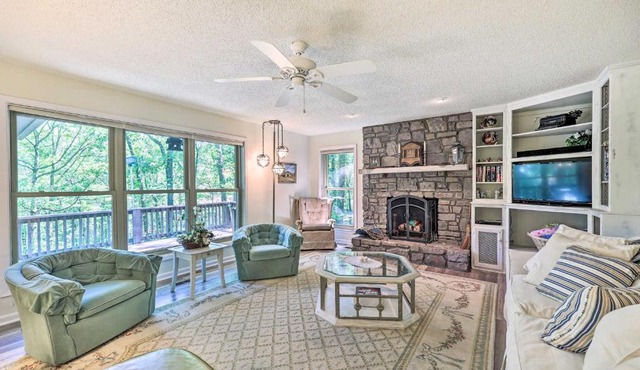 Furnished Deck with Views Hot Springs Cottage