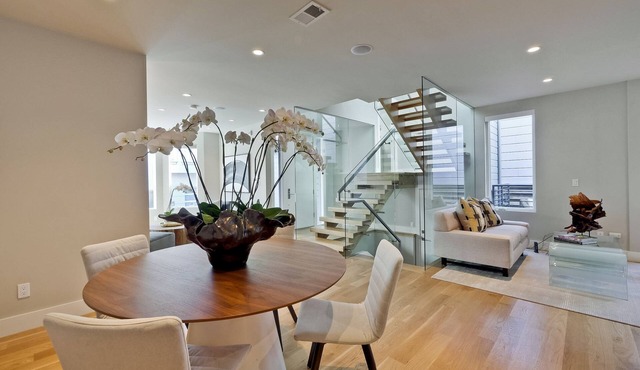 Furnished Executive Home in Mission Area