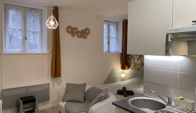 Furnished ground-floor studio very close to the spa (no. 37)