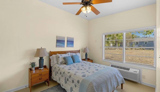 Furnished Monthly Stay near Texas A&M University and Midtown Bryan.