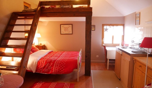 Furnished room Kirsch