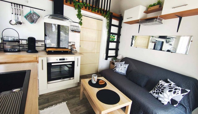 Furnished Studio