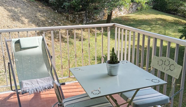 Furnished studio with terrace Aix les bains private parking space
