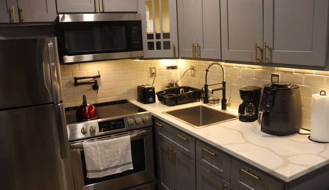 Furnished Studio Near Downtown Dallasn