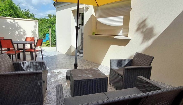 Furnished tourist accommodation at the entrance to Royan