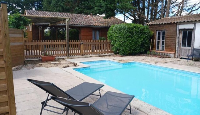 Gîte à la campagne avec piscine