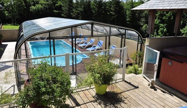 Gîte à Lopéau 8 personnes avec piscine/spa, proche mer, activités touristiques