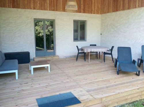 Gîte 36m² avec terrasse à Vendoire - API-1-52-1074