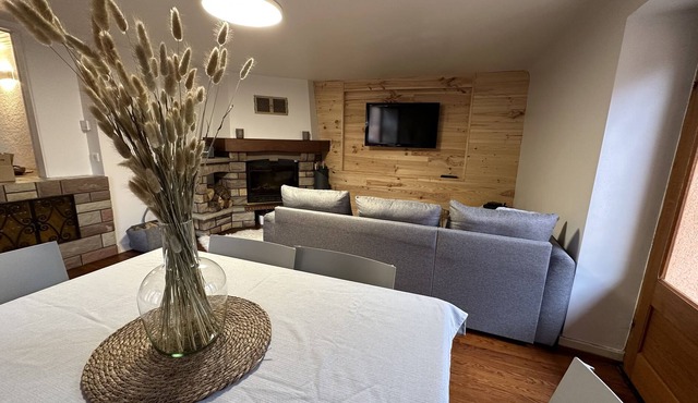 Gîte 5 Pers. - Maison Individuelle Entièrement Rénovée en 2023