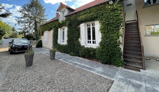 Gîte 6/8pers with heated swimming pool near Zoo de Beauval and Chateaux de la Loire