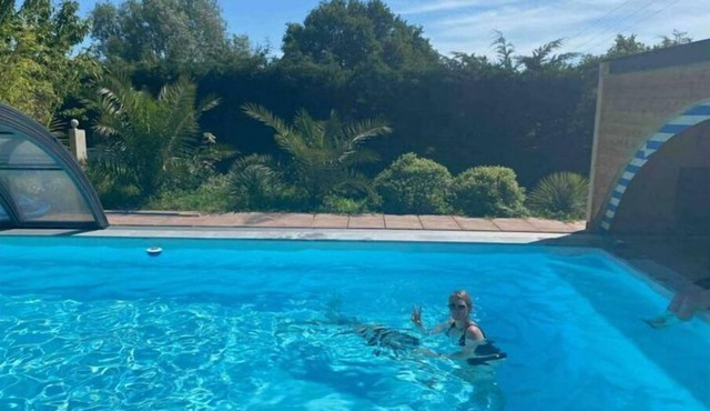 Gîte 6 Pers Piscine Privée Dôme Jacuzzi