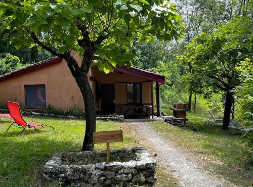 Gîte 6 personnes dans un écran de verdure avec vue