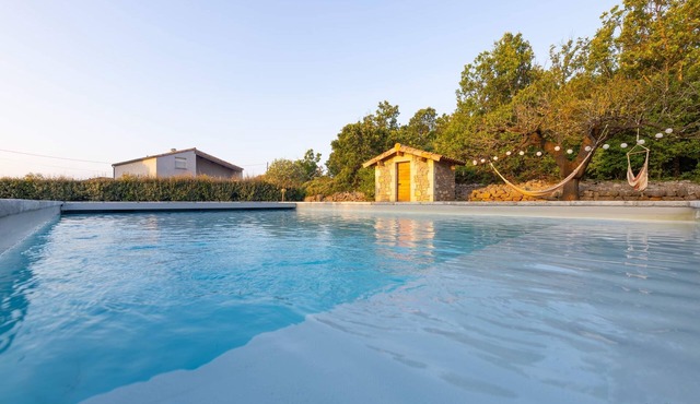 Gîte 8 Personnes - Villa Climatisée Avec Piscine Privée