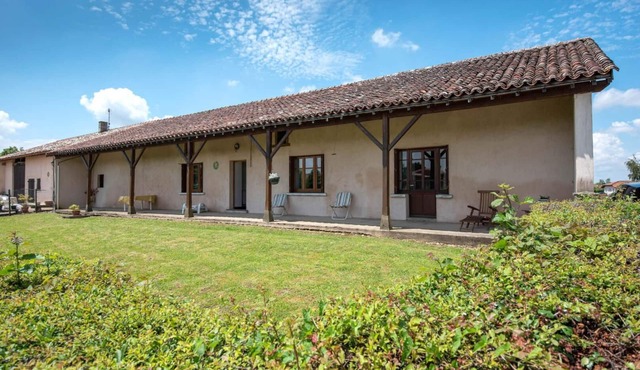 Gîte Angeline - GENETE (LA)