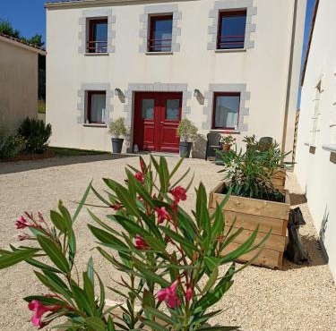 Gîte atypique plus haut de Vendée 10mn Puy duFou