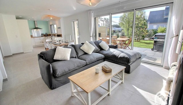 Gîte Avec Jacuzzi 8 Personnes