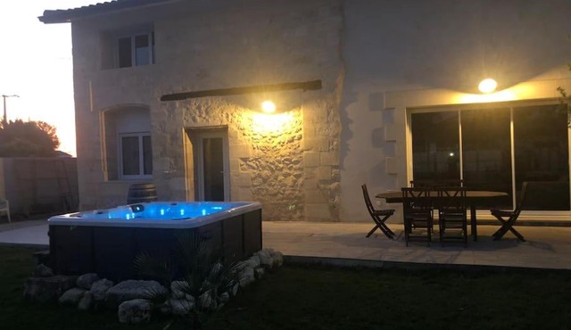 Gîte avec spa privatif à 500m de MARGAUX