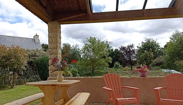 Gîte Bien Situé, mer à 30 mn, Terrasse Couverte